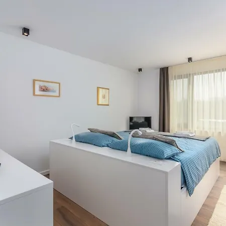 Villa Petra Novigrad (Istria)
