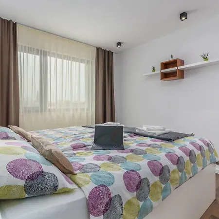 Villa Petra Novigrad (Istria)