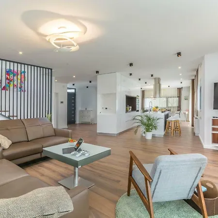 Βίλα Villa Petra